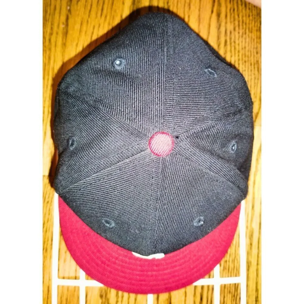 New Era 59Fifty Hardwood Classics NBA Chicago Bulls Fitted Hat Size 7.5